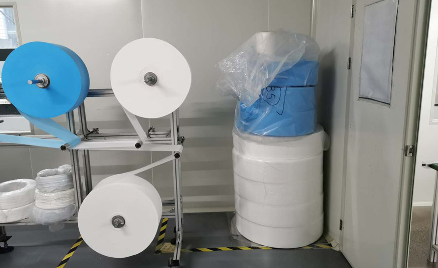 醫(yī)用口罩無(wú)塵凈化車間